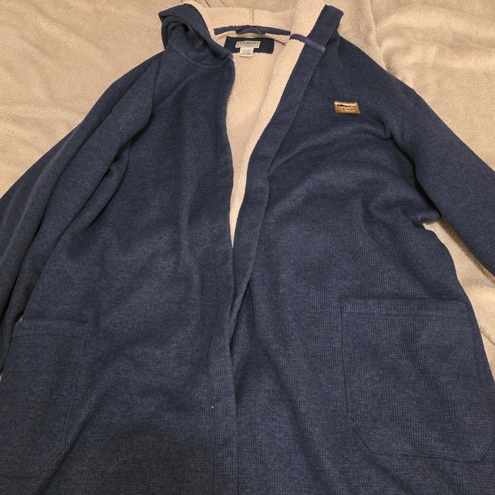 L.L. Bean Men's Bonded Waffle Fleece Robe, Hooded